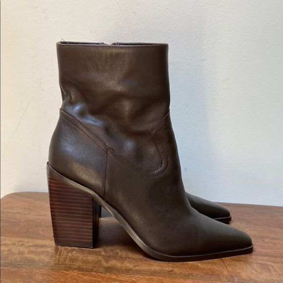 Steve Madden Elene Brown Leather Heeled Boots Classic Design - Picture 2 of 10